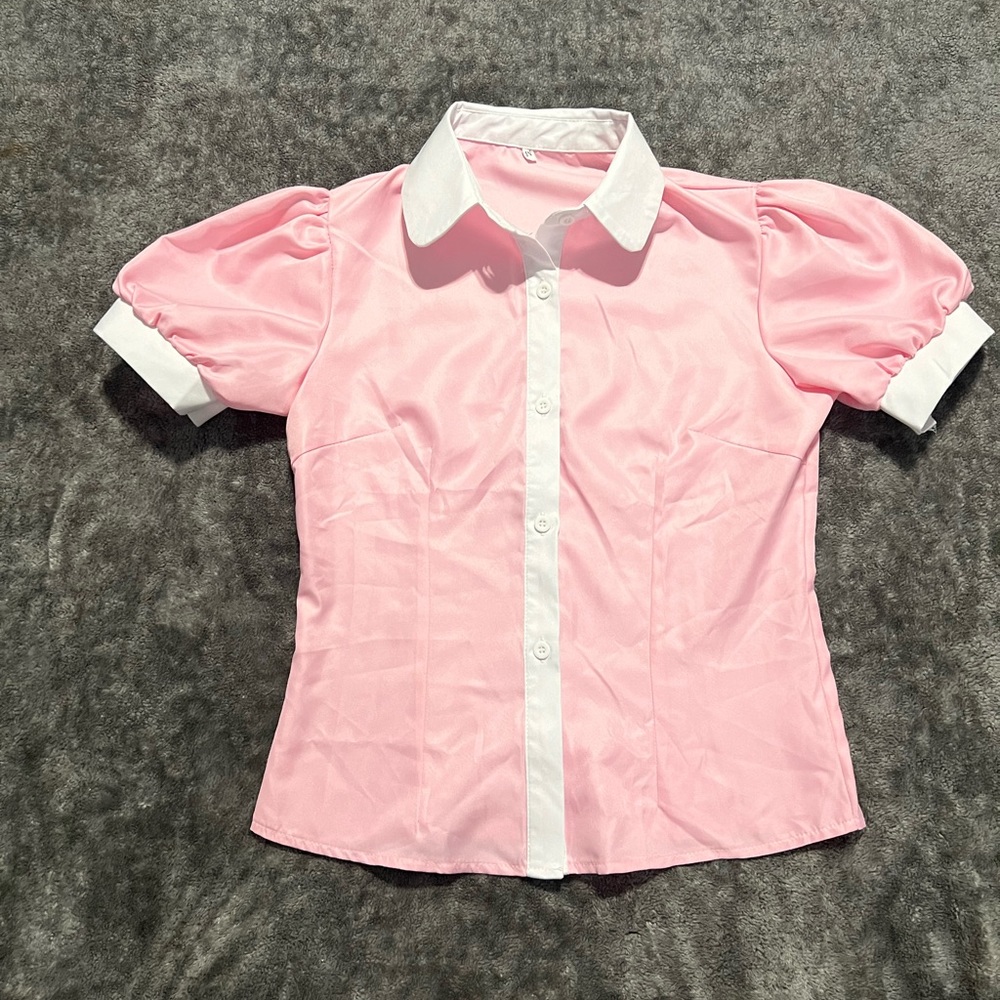 Pink Fitted 50s pin up girl blouse with puff sleeves Barbie Barbiecore vintage